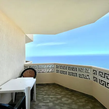 Estudio Con Desayuno Incluido Y Bonita Vistas Al Mar O A La Montana Daire *