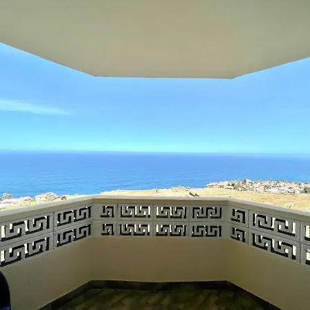 Estudio Con Desayuno Incluido Y Bonita Vistas Al Mar O A La Montana Daire Los Realejos